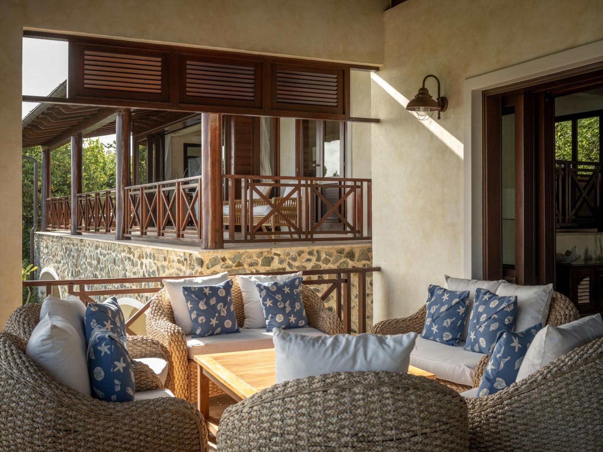 Canouan Estate Resort & Villas Charlestown 外观 照片